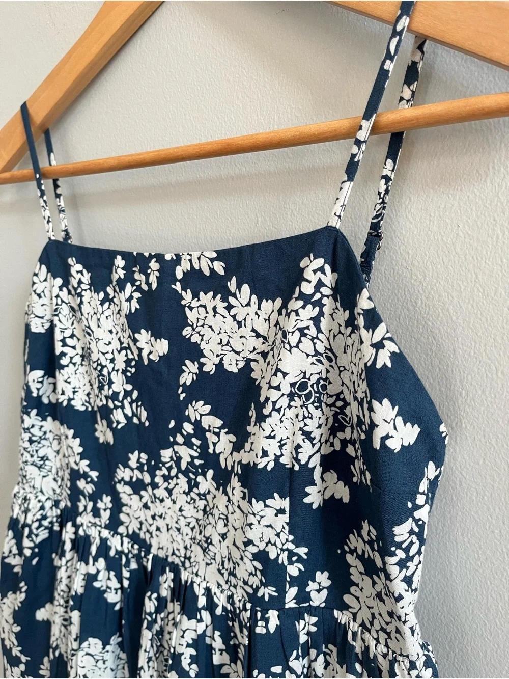 Abercrombie & Fitch Floral Tiered Maxi Dress Size Small Lined Cotton Cottagecore